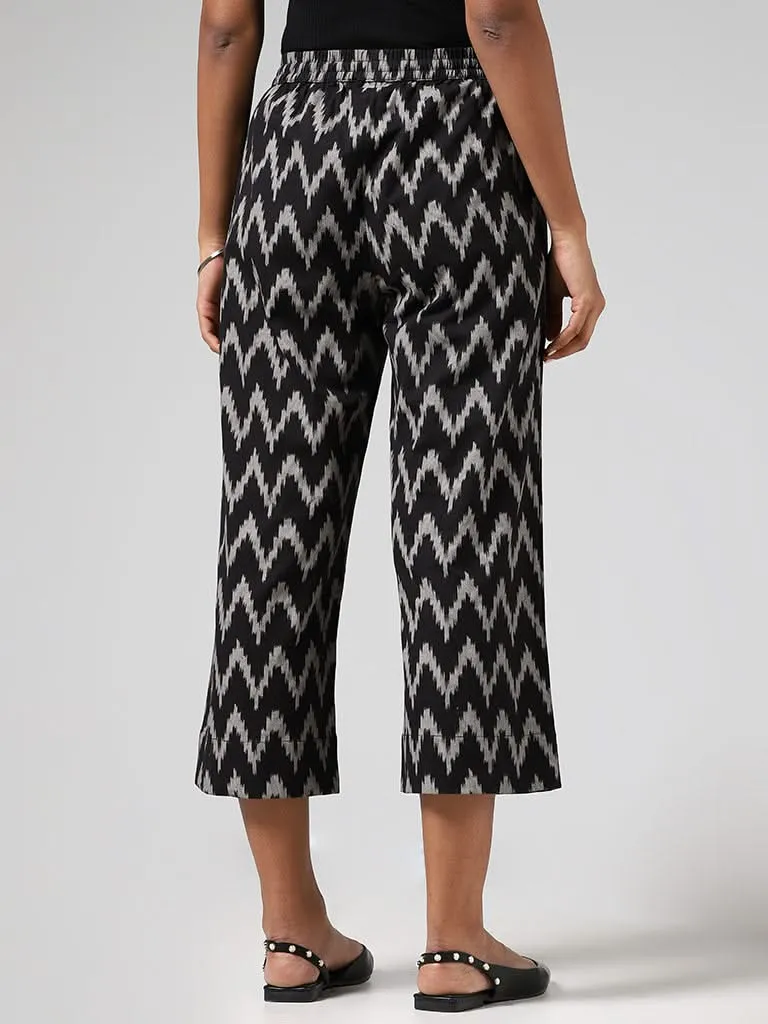 Utsa Black Chevron Ikat Printed Pants