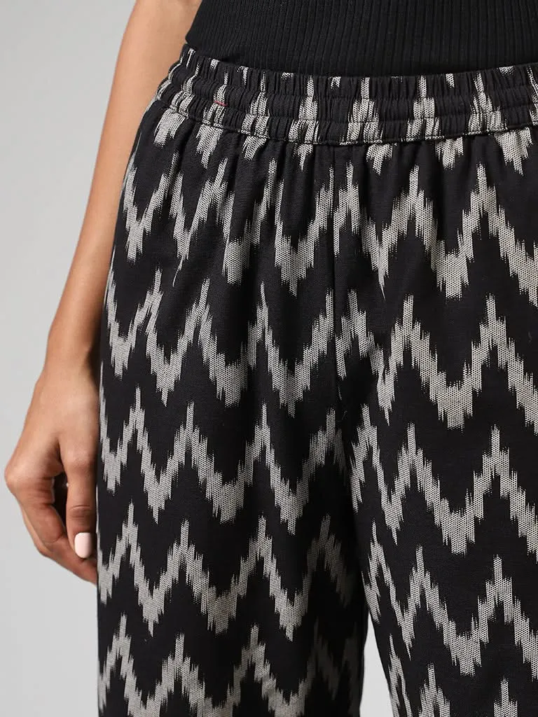 Utsa Black Chevron Ikat Printed Pants